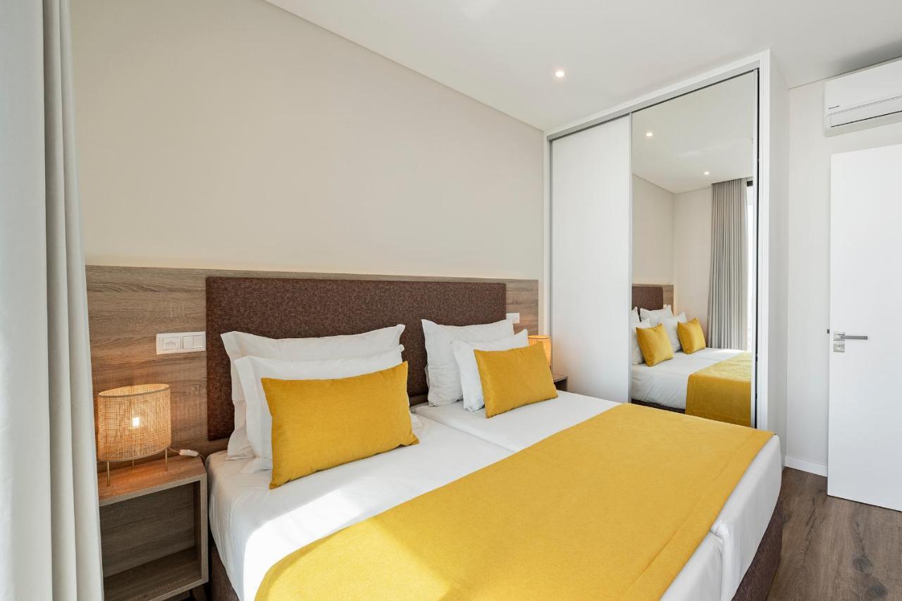 פונשל Monumental Plaza By Petit Hotels מראה חיצוני תמונה